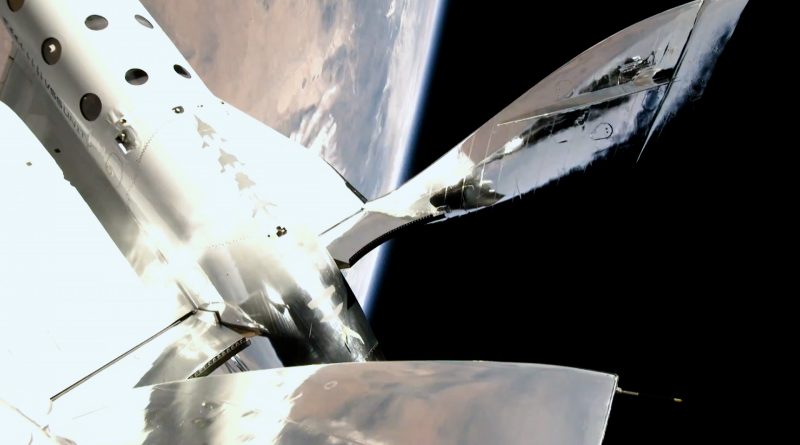 Pas de vols commerciaux pour Spaceship2 avant 2023